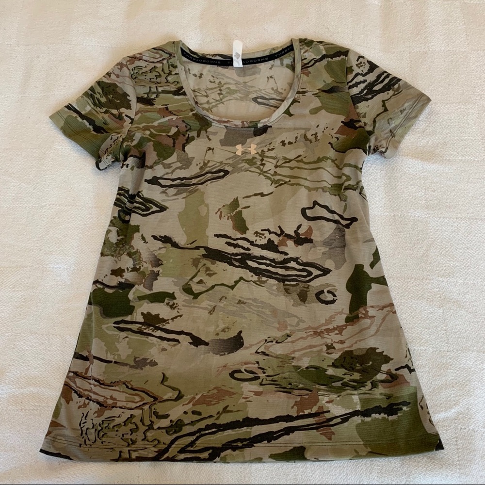 Under armour top